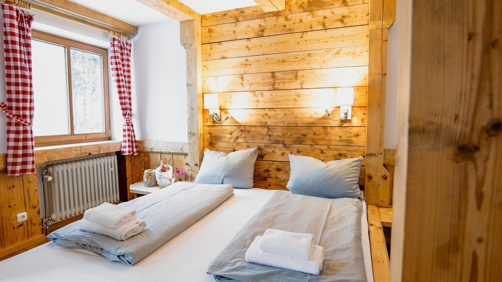 Landgasthof Zum Papyrer - Erholung Im Urlaubsgebiet Lenggries Εξωτερικό φωτογραφία