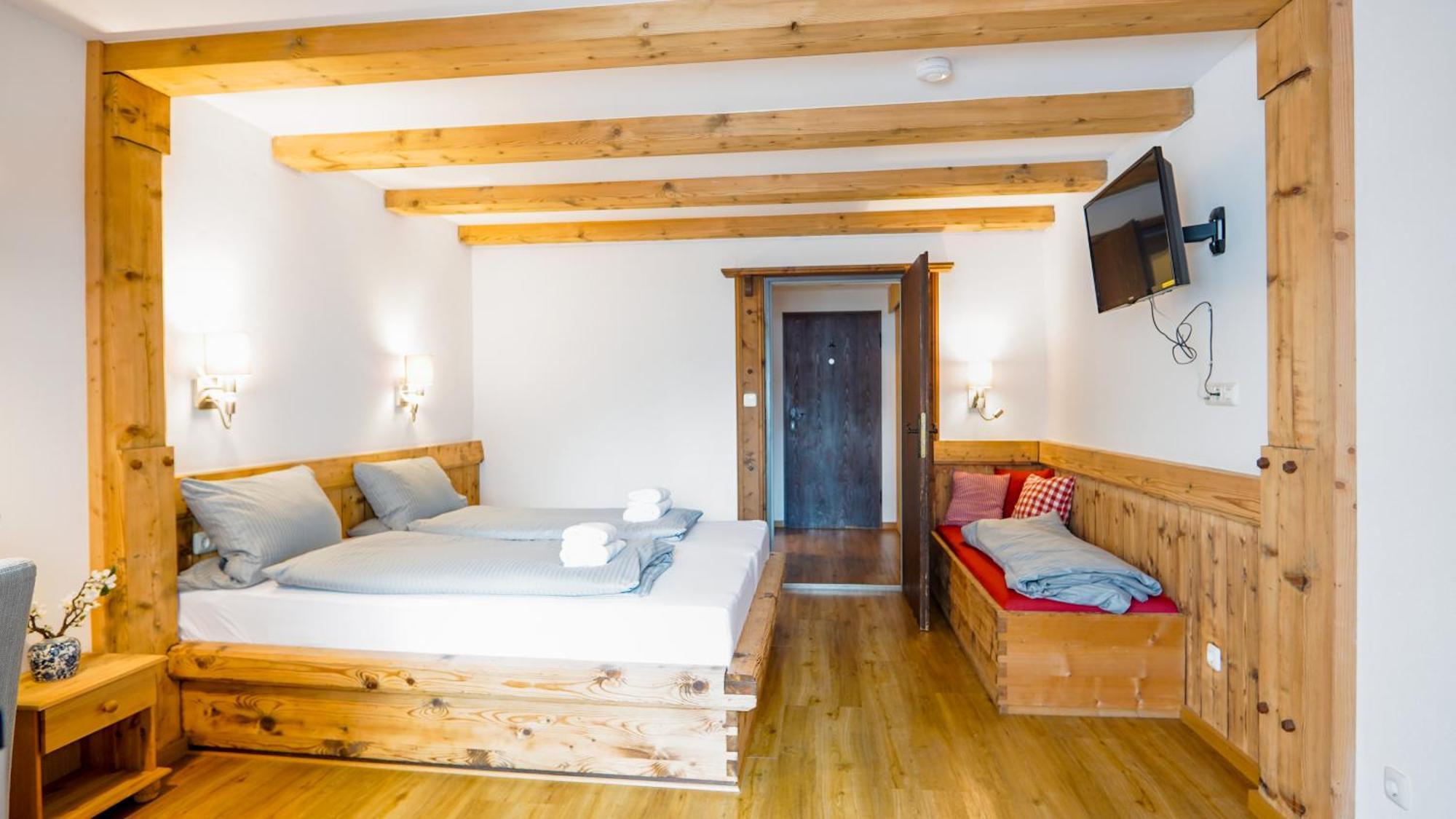 Landgasthof Zum Papyrer - Erholung Im Urlaubsgebiet Lenggries Εξωτερικό φωτογραφία